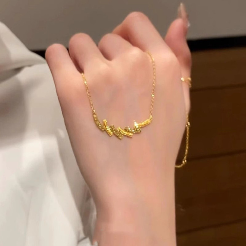 Golden Crushed Ice Wave Necklace