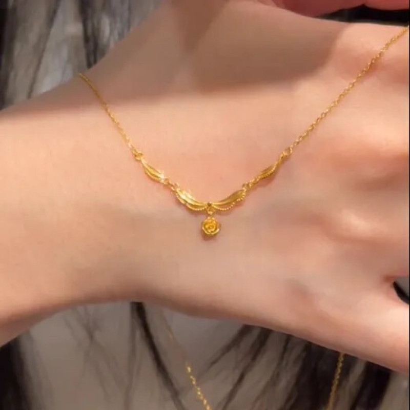 Rose Flower Necklace