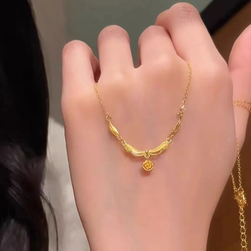 Rose Flower Necklace