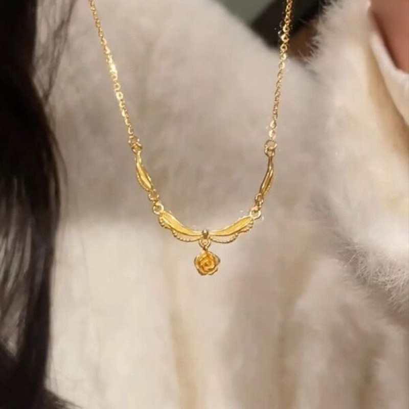 Rose Flower Necklace